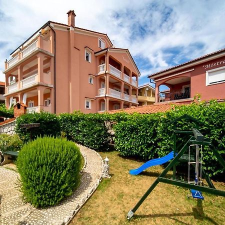 Kastell Apartments Лопар Экстерьер фото