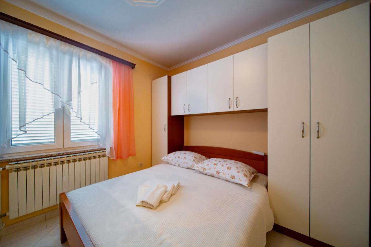 Kastell Apartments Лопар Экстерьер фото