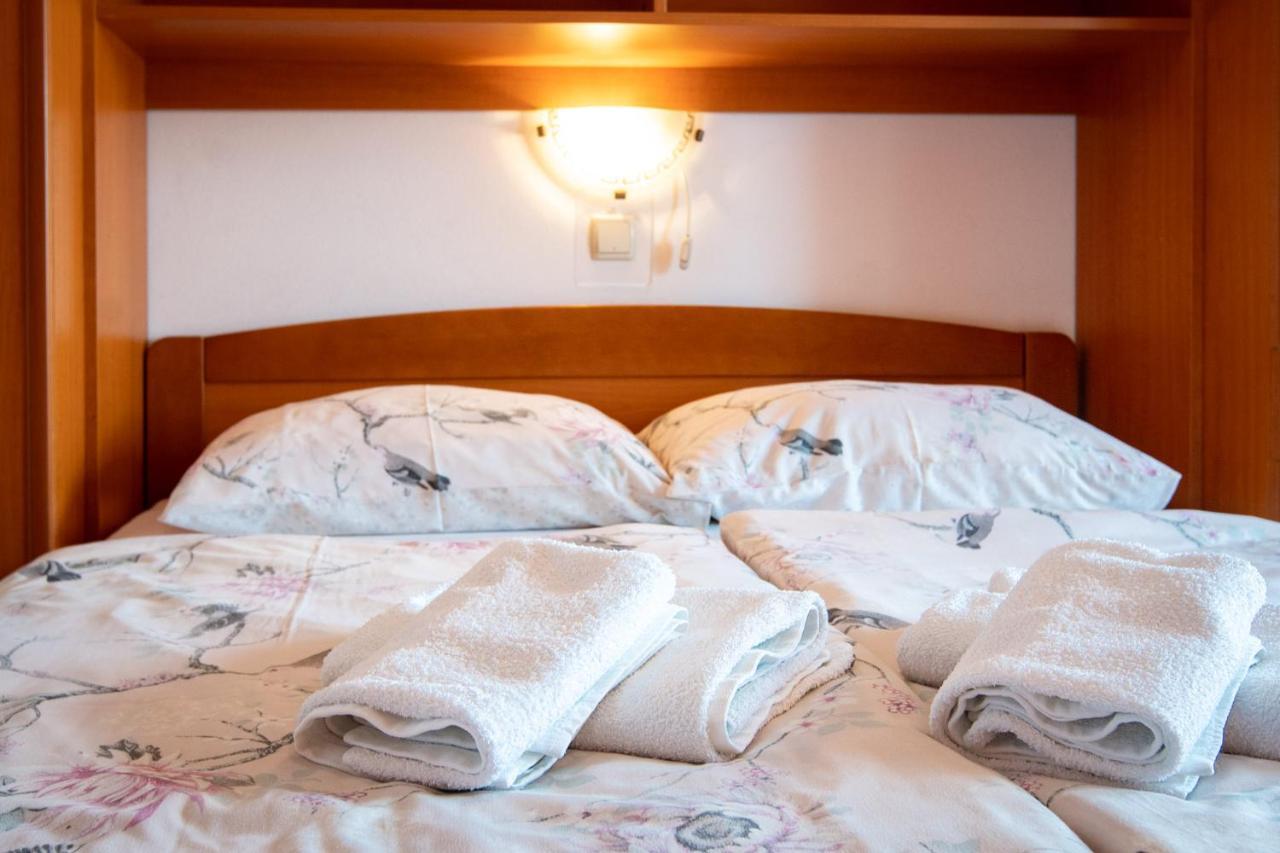 Kastell Apartments Лопар Экстерьер фото